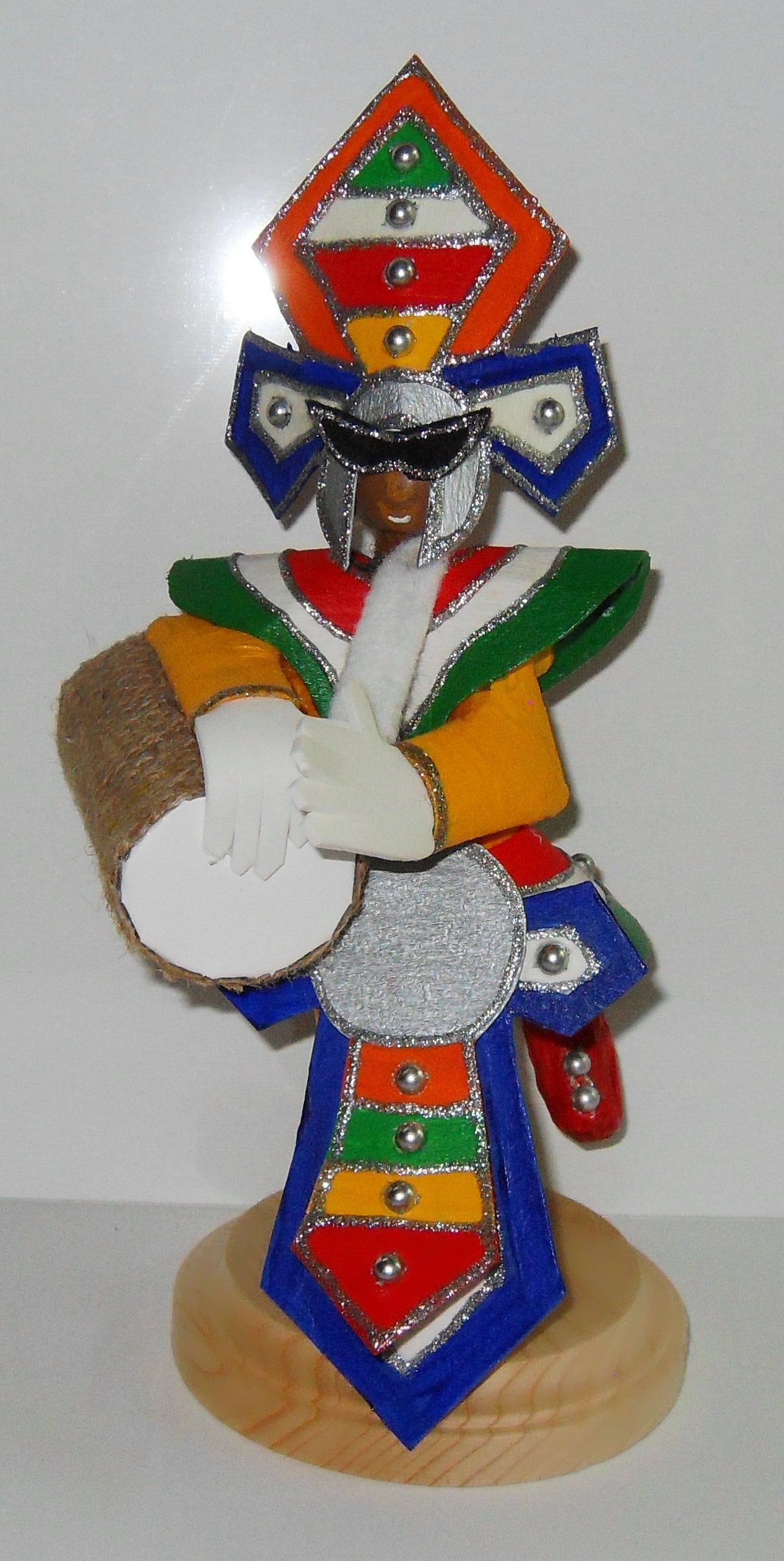 242 Junkanoo Dolls & Ornaments